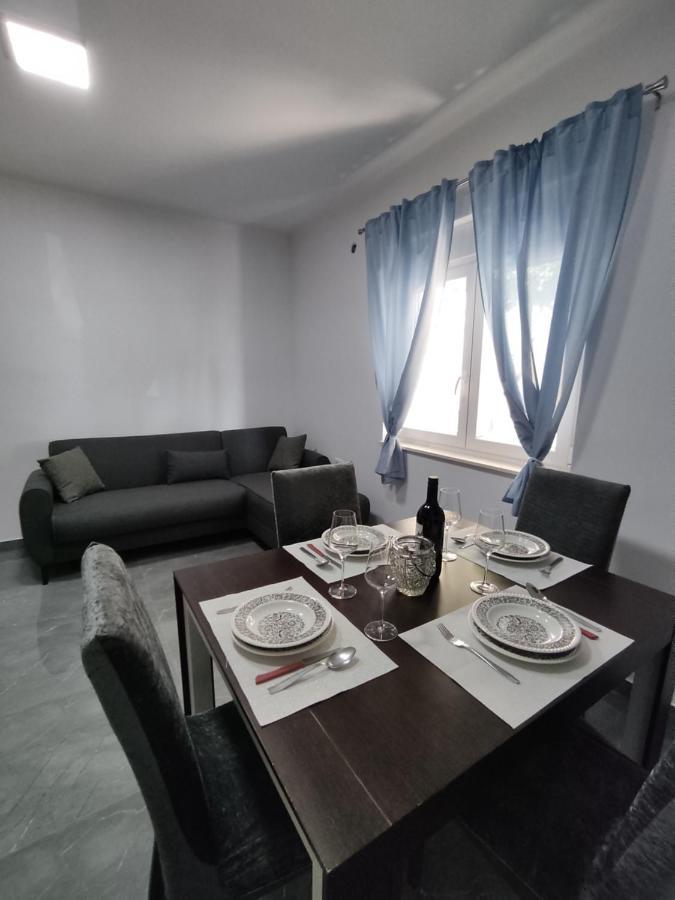 Apartman Lu Jesenice  Exterior photo